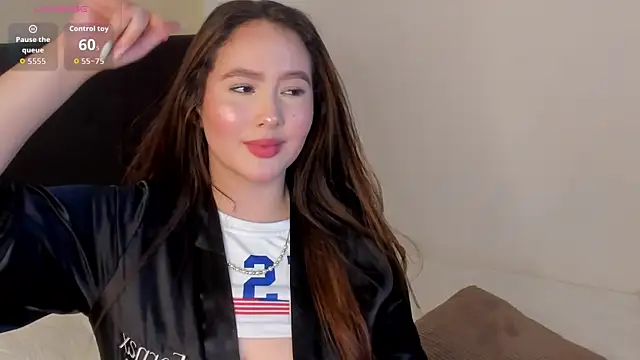 antonellacooper__ live