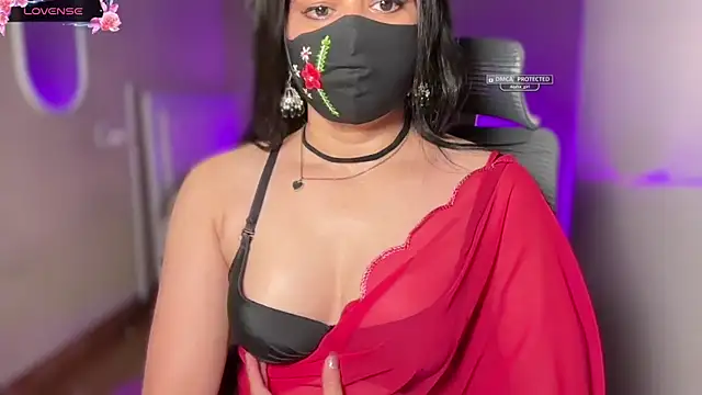 Alpha_girl live