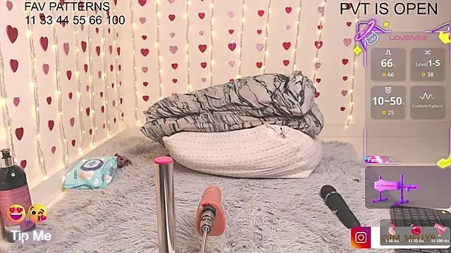 Mellyparker_ live