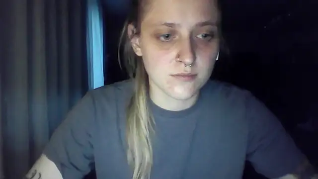 LeaWetGirl live