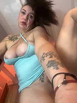 lonely_shewolf live