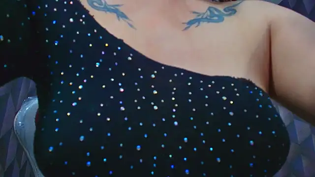 LiaHarryis live