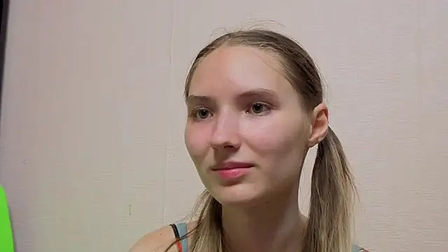 _kikiclark__ live