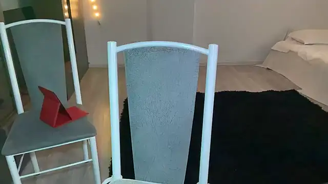 anora_sunny live
