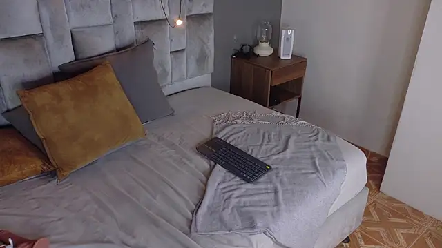 MatildaTaylor__ live