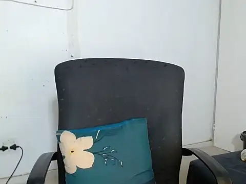 DarkDoll123 live