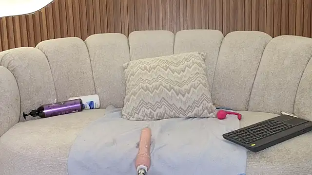 anellejones live
