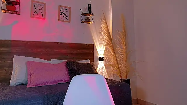 _Emmakiss_ live