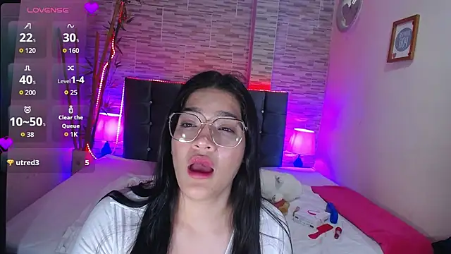 Alison_ski22 live