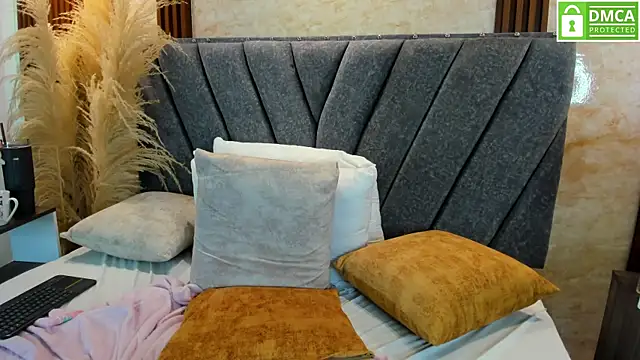 Sienna_lu live