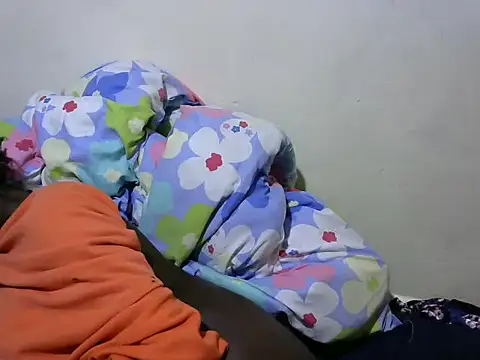Thicky_kyla live