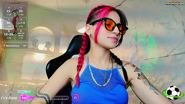 Moon_Red_r live