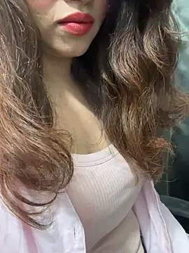 Yours_riya11 live