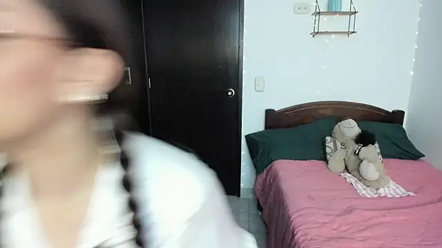 Lucy_Doll85 live