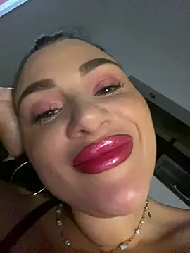 AylaSparkk live