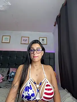 lovely_violet13 live