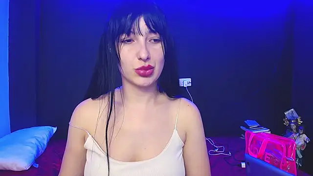 Leea_Rose live