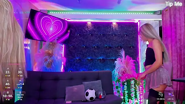 Queens_Wonders_Blonders live