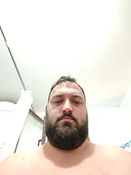 Horneymonster222 live