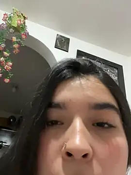 La_pelinegraa live