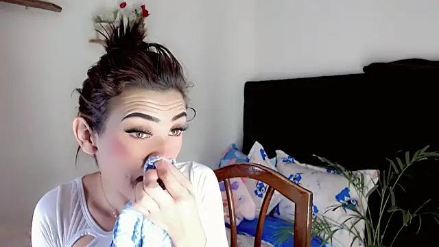NathalialLooes live