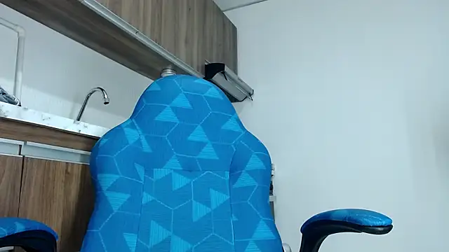 KellyShibary live