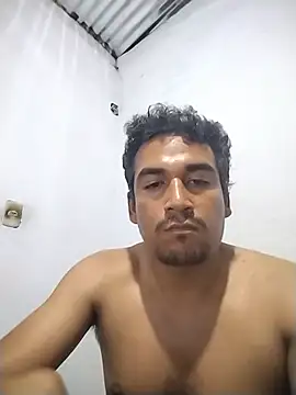 ArmandoDG18 live