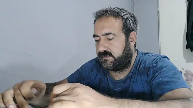 -dark-look- live