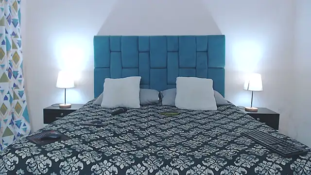 LeahMillerr live