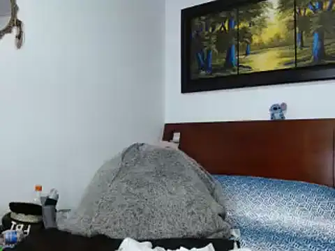 claudiaa_B live