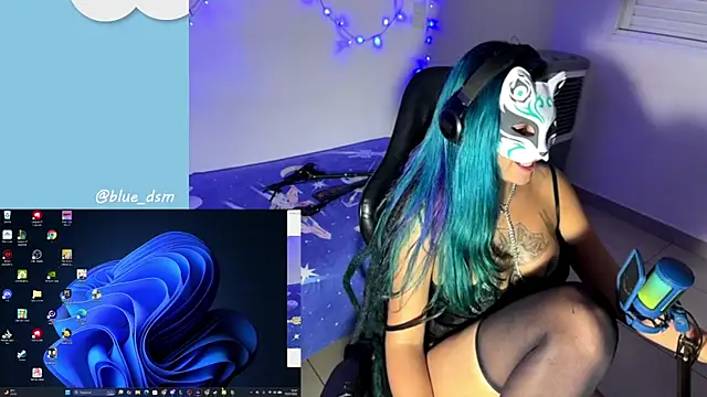 bluesubmissive live