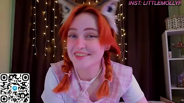 LittleFoxHole live