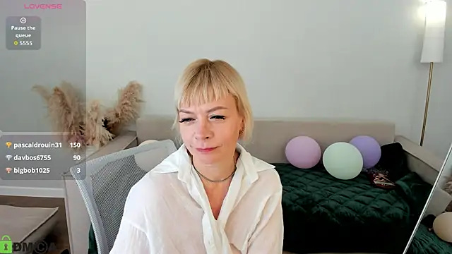 Ann_Annise live
