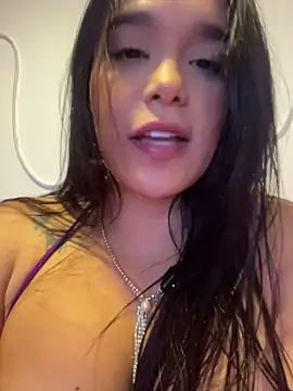 Miss-lyra live