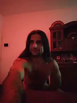 Nightcrawlers live