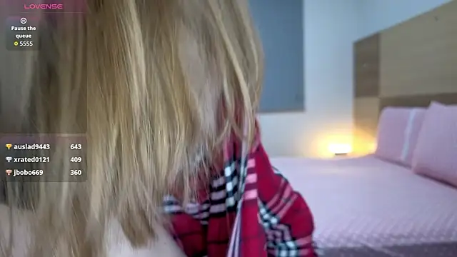 Naughty_Annn live