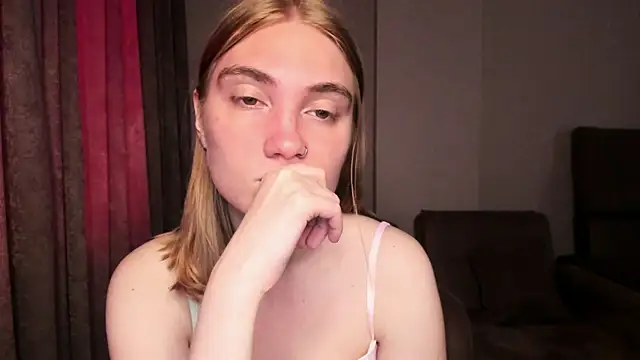 ReddHotPipper live