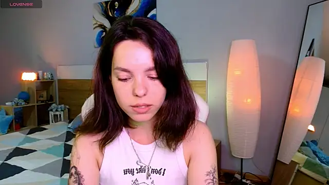 Maya_Campbell live
