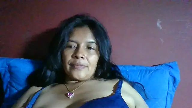 DianaOchoa_ live