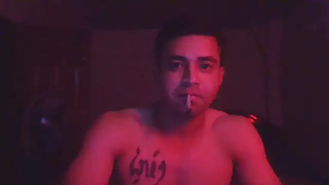 User_02_ live
