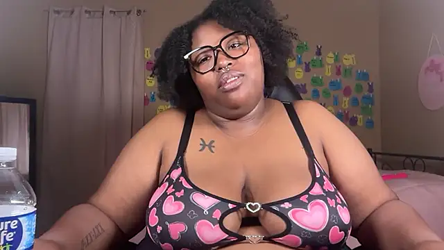Chocolatebunnyxx96 live