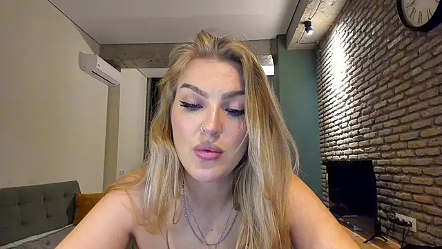 fifteenpoem live