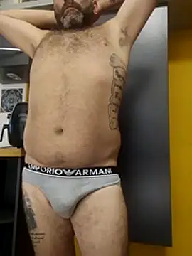 Gigi8412 live