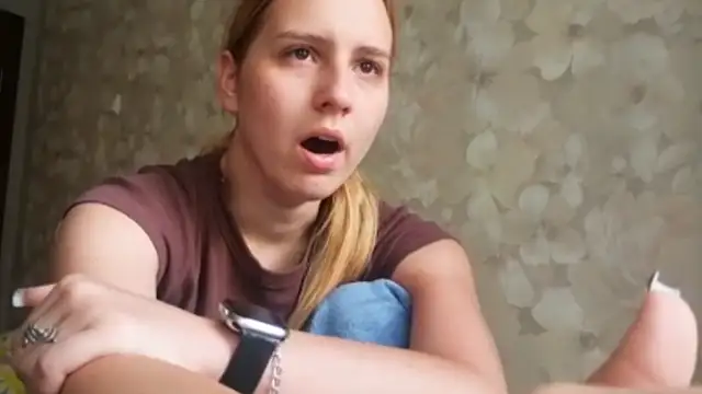 LeighaGreenley live