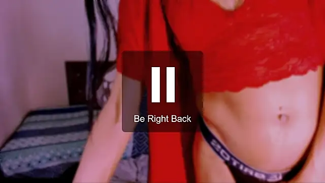 carolinemiller7 live