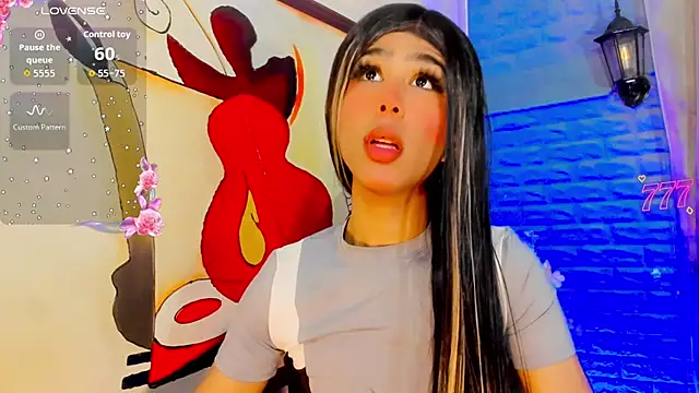 Honey_Balenciaga live