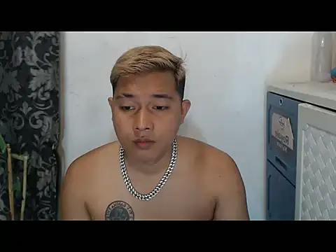 PRIMOLOVEXX live