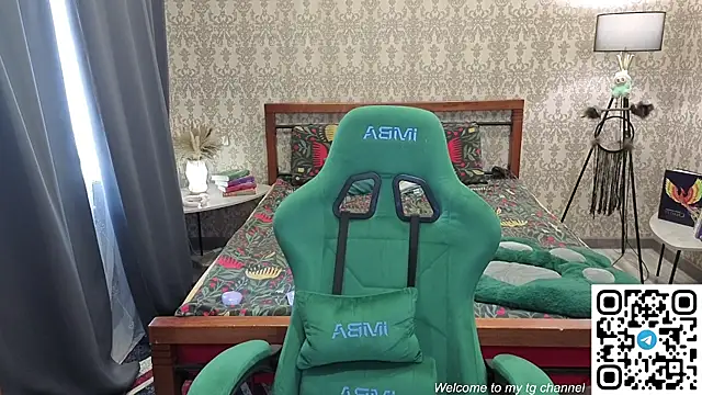 Lill_Ana live