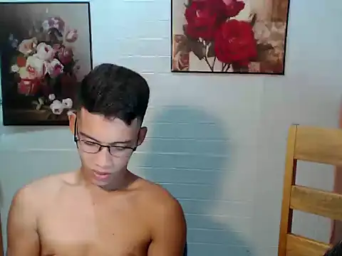 twink_ivanxxxx live