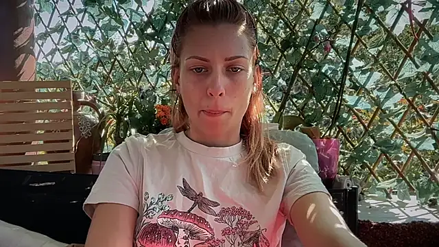 karo123421 live